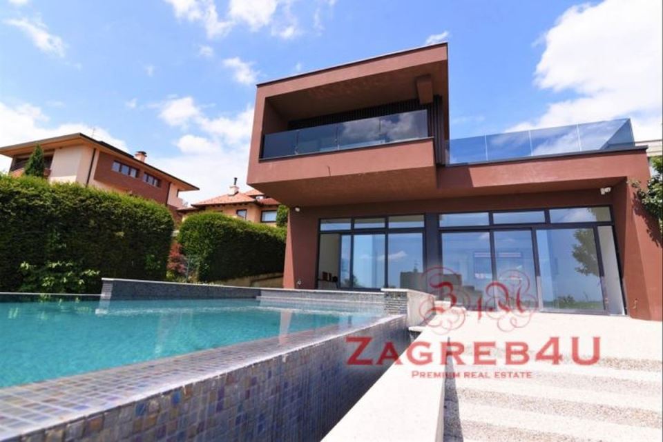 Vila Nikoline Pišek koja se izdaje za 8000 evra