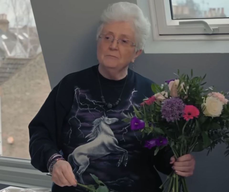 Kerolajn Iv iz Britanije radi kao eskort dama u 72 godine