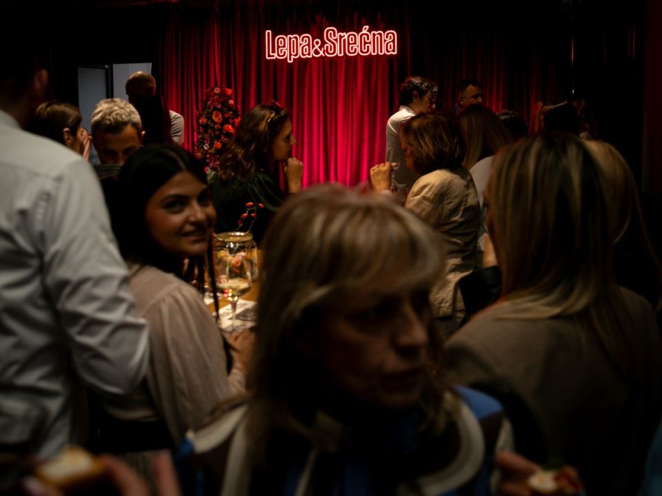 Lepa i srećna rođendan