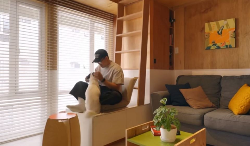 Mali stan od 24 kvadrata sa visokim plafonima 22.jpg