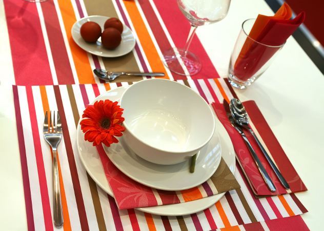 Letnje ideje za postavljanje stola