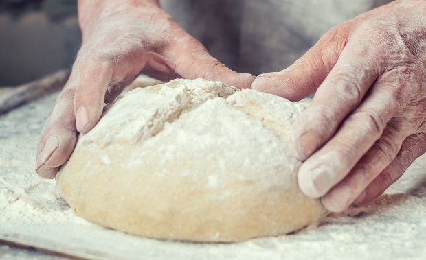 Trik da produžite svežinu hlebu i pecivima