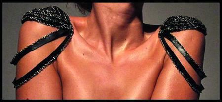 Inspiracija: ekstravagantne naramenice