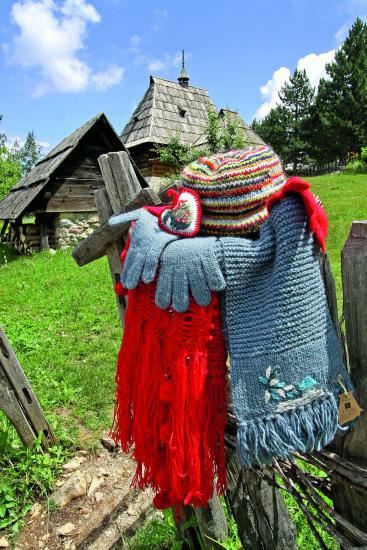 Inspiracija: tople petlje Sirogojna