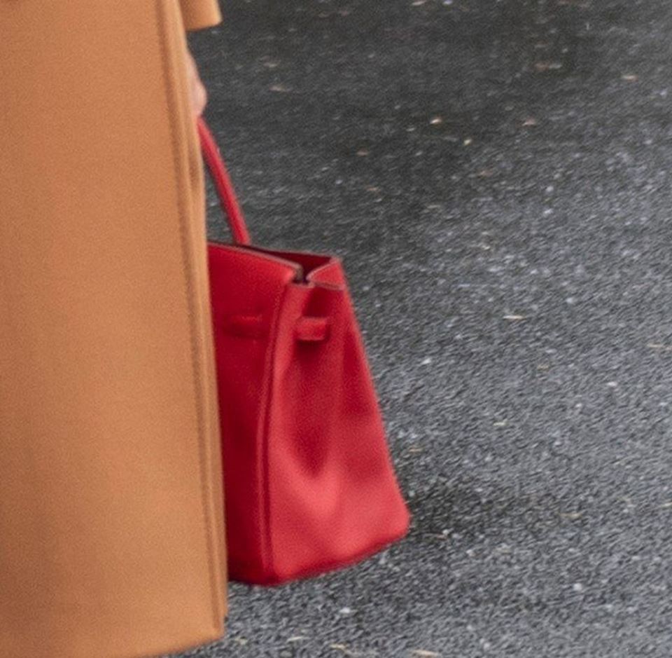 ČIZME KOJE SVE ŽENE ŽELE: fantastično modno izdanje Melanije Tramp oduševilo ceo Internet (FOTO)