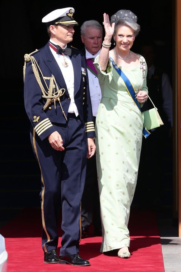 Kraljevsko venčanje: princeza i biznismen